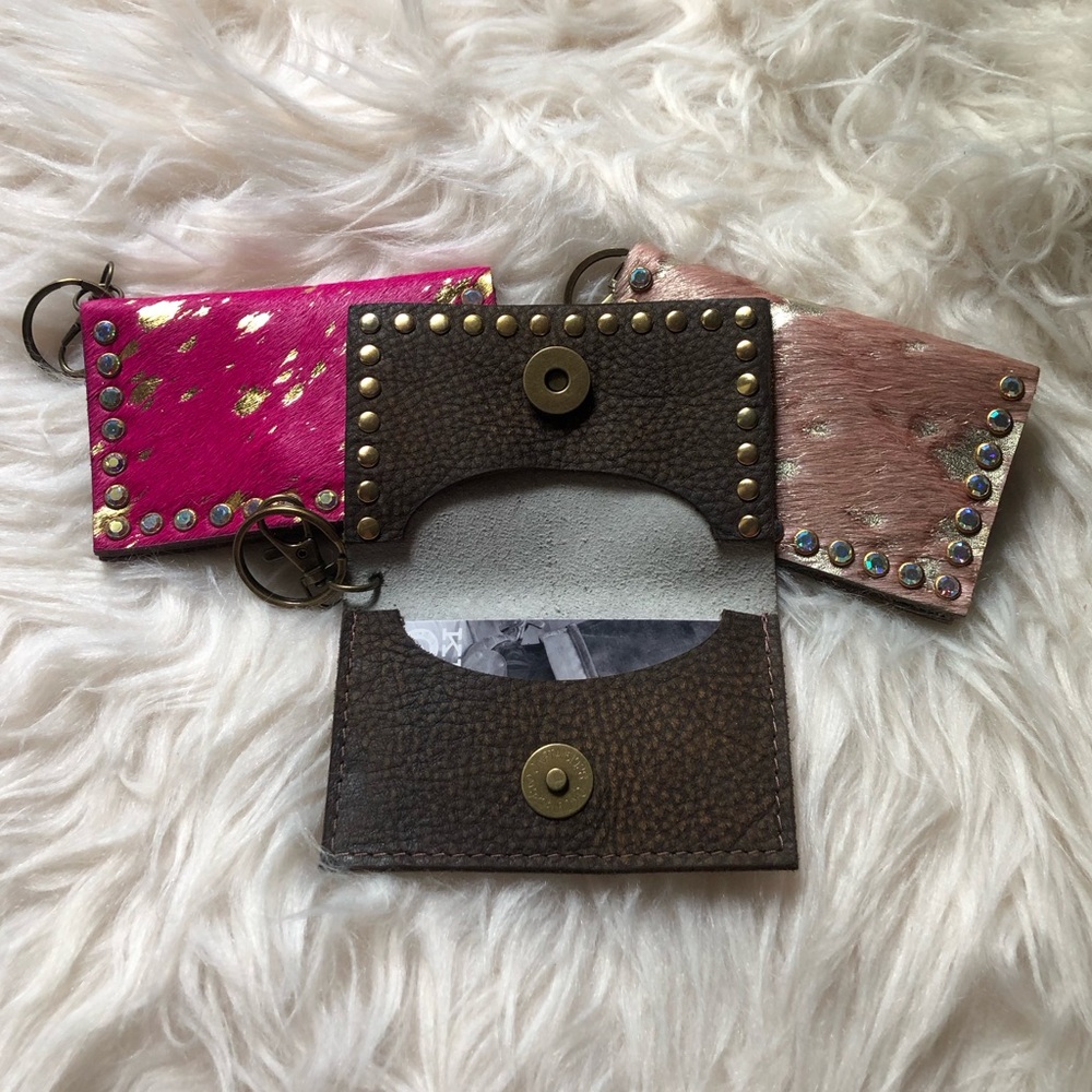 Keep It Gypsy Becca Card Holder - Picture 5 of 5